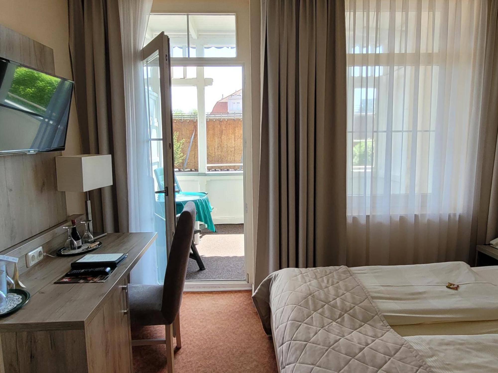 Hotel Rosengarten Bad Salzuflen Extérieur photo
